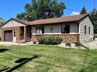321 7th Ave NE, Clarion, IA 50525
