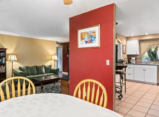 1915 NE View Ct #1, Gresham, OR 97030