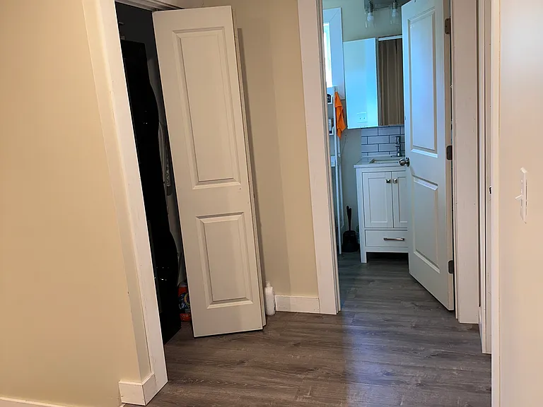 22 School St #1 — Photo 15
