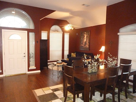 2nd image of 8217 Vine Wood Dr