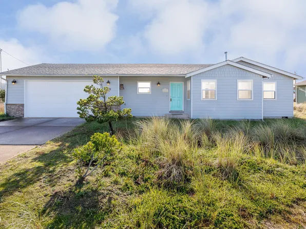 1901 NW Seaview Dr, Waldport, OR 97394