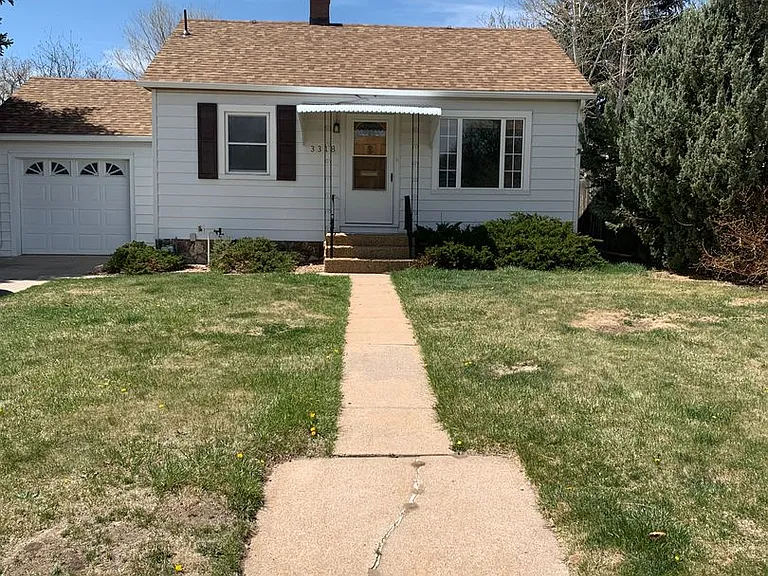 3318 Dillon Ave — Photo 1
