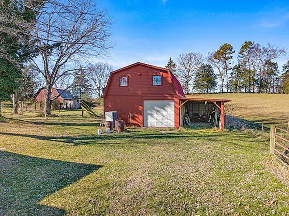 5th image of 613 County Road 214