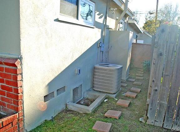 4th image of 260 E La Verne Ave
