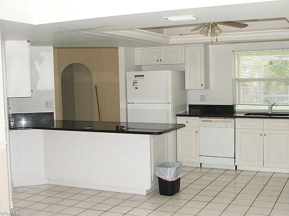 2nd image of 1032 NE 2nd Ter