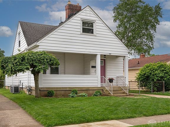 3rd image of 404 Rockhill Ave