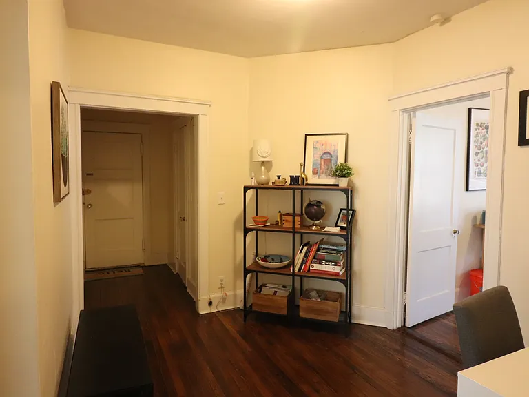 124 Babcock St #6 — Photo 7
