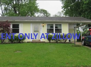3441 Ipswich Ln, Saint Charles, MO 63301