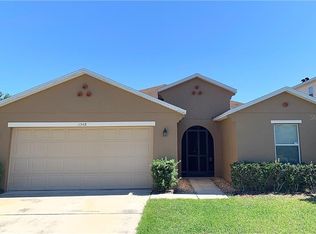 1568 Strathmore Cir, Mount Dora, FL 32757