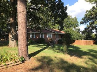 121 Maple St, Clarksville, AR 72830