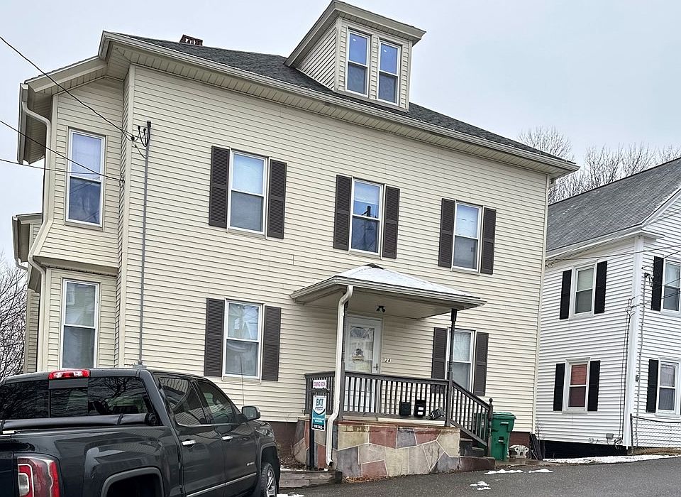 2nd image of 24 Richman St