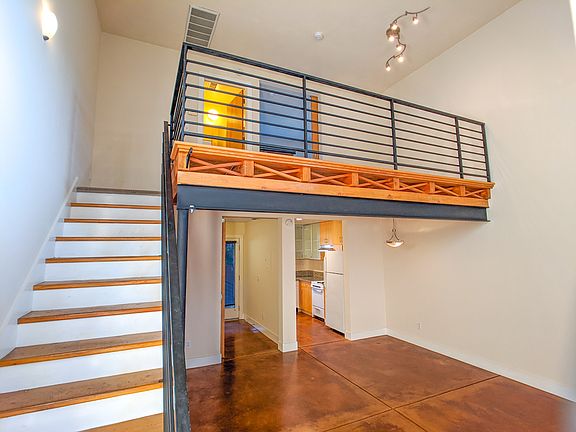 5th image of 1703 15th St #1703
