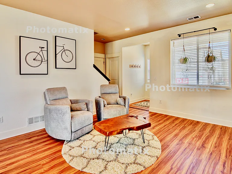 457 Noquet Ct — Photo 4