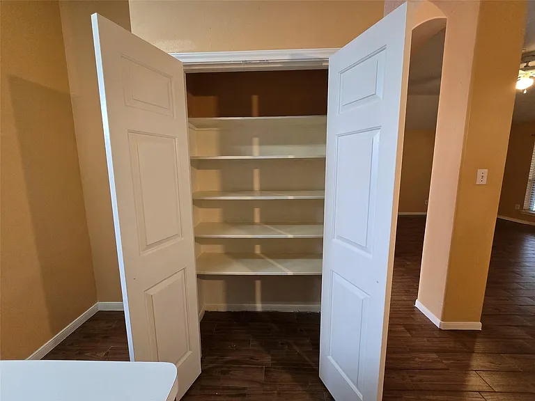 8927 Diamond Lake Ln — Photo 8