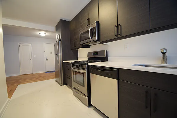 Rented by Goldfarb Properties | media 3