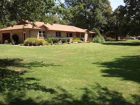 4th image of 6 Eastridge Dr