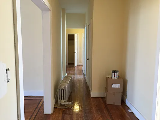 Rented by Edward Gugenheim, LREB | media 21