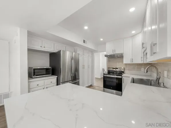 9989 Caminito Chirimolla, San Diego, CA 92131