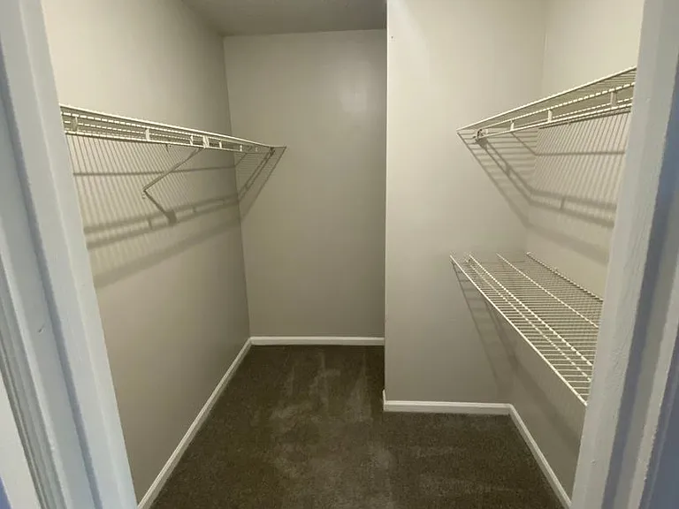 Springbrook Apartments — Photo 15