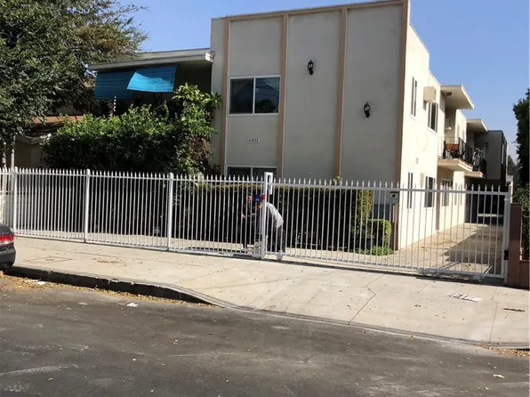 6432 Troost Ave, North Hollywood, CA 91606