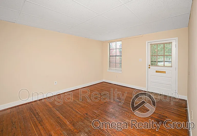 901 9th Ave S #7 — Photo 6
