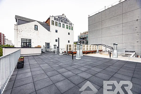 Rented by The KCI Group | media 35