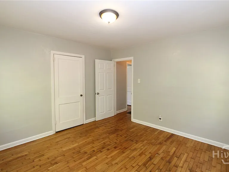 2309 Lorraine Dr — Photo 15