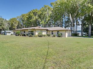 734 Edgewater Dr, Inverness, FL 34453