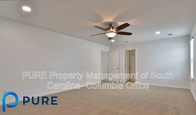 621 Blue Ledge Cir — Photo 39