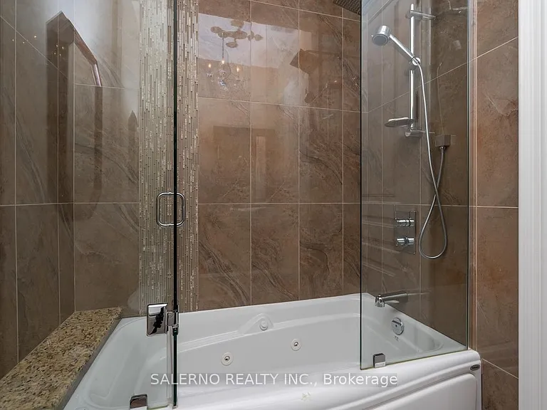 71 Grand Vellore Cres — Photo 28
