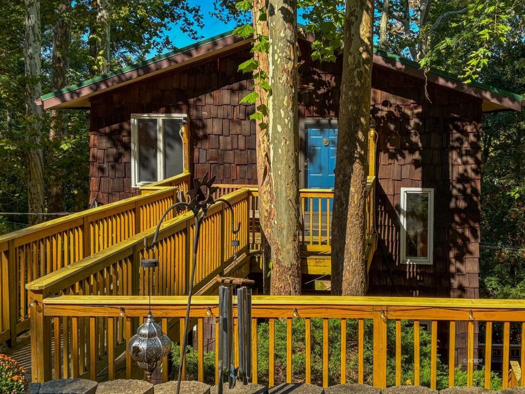 Real estate listing image