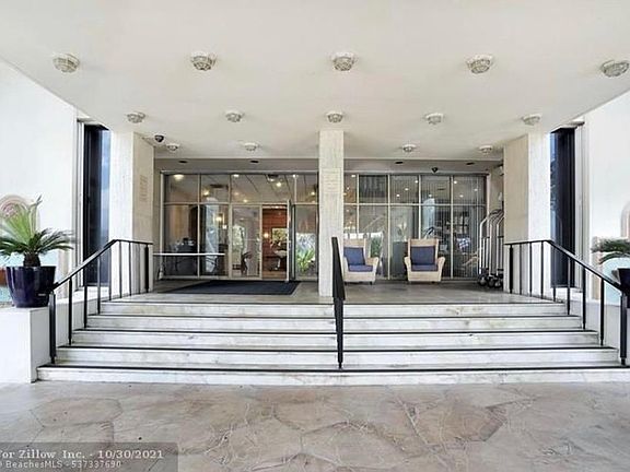 24/7 valet and security