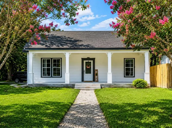 2145 16th St, Hempstead, TX 77445
