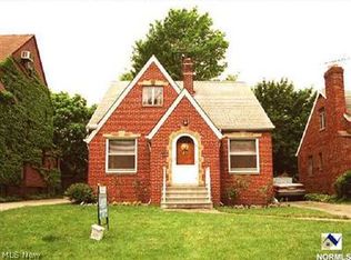 2030 NW Baxterly Ave, Lakewood, OH 44107