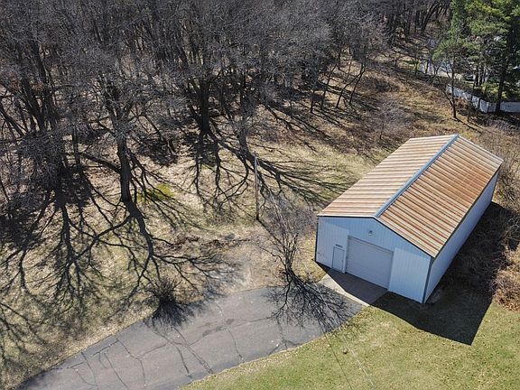 4th image of 3555 Edgerton St