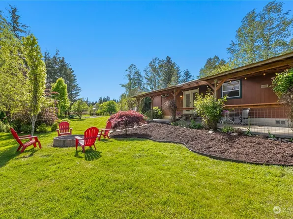 1734 Noon Valley Drive, Bellingham, WA 98226
