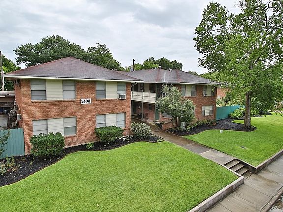 3rd image of 8803 Timberside Dr APT 4