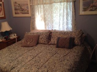 3801 Oakcrest Ln, Zephyrhills, FL 33541