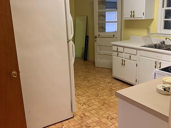 2nd image of 2209 Kersey St