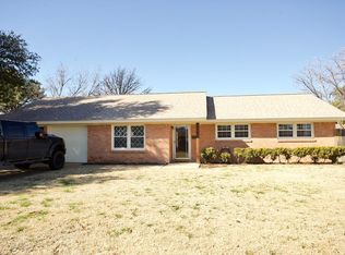 1616 W Dengar Ave, Midland, TX 79705
