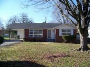 1721 Calvin Dr, Hopkinsville, KY 42240