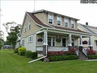 941 Sandusky St photo 1