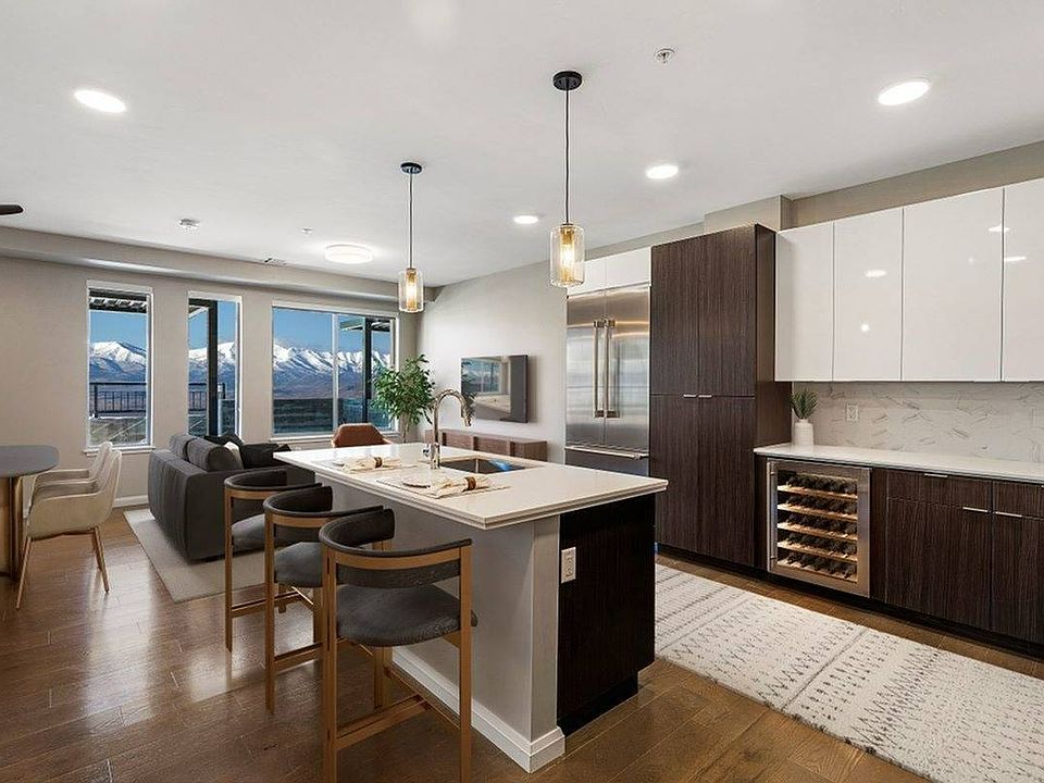 Sugarmont Townhome Kitchen