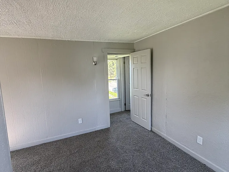 51 Mill St — Photo 22