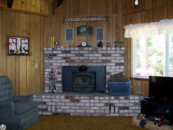2nd image of 24258 White Fir Dr