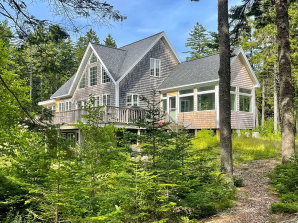 126 Holway Point Road, Machias, ME 04654