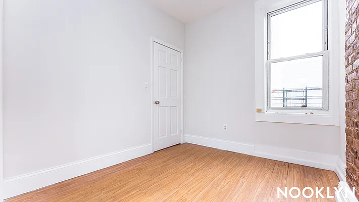 Rented by Nooklyn NYC LLC | media 20