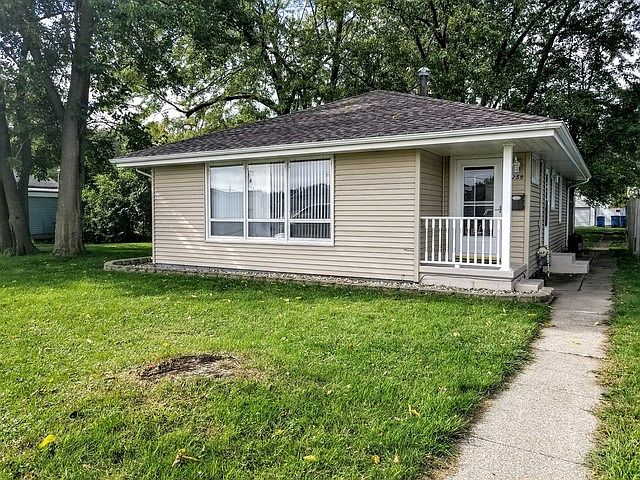 1st image of 259 S La Salle Ave