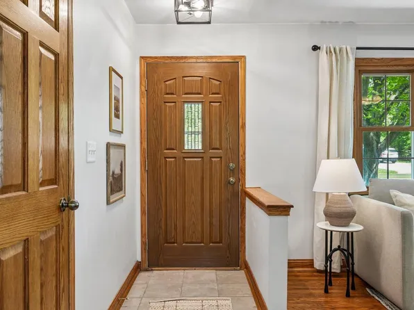 N50W17803 Greenview AVENUE, Menomonee Falls, WI 53051