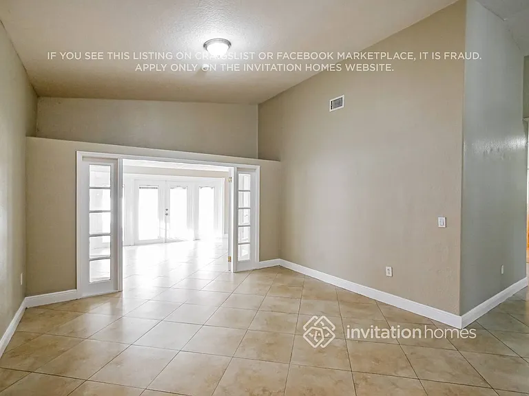9081 NW 148th St — Photo 7